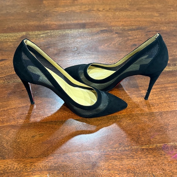 Christian Louboutin black suede pumps. - Picture 3 of 13